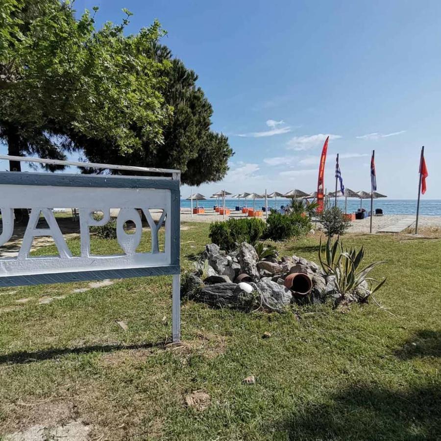 Psarou Apartments Paralia Skotinis Exterior photo